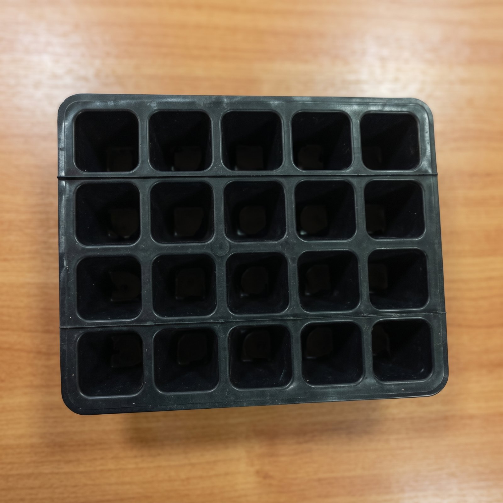 Rubber Seed Tray